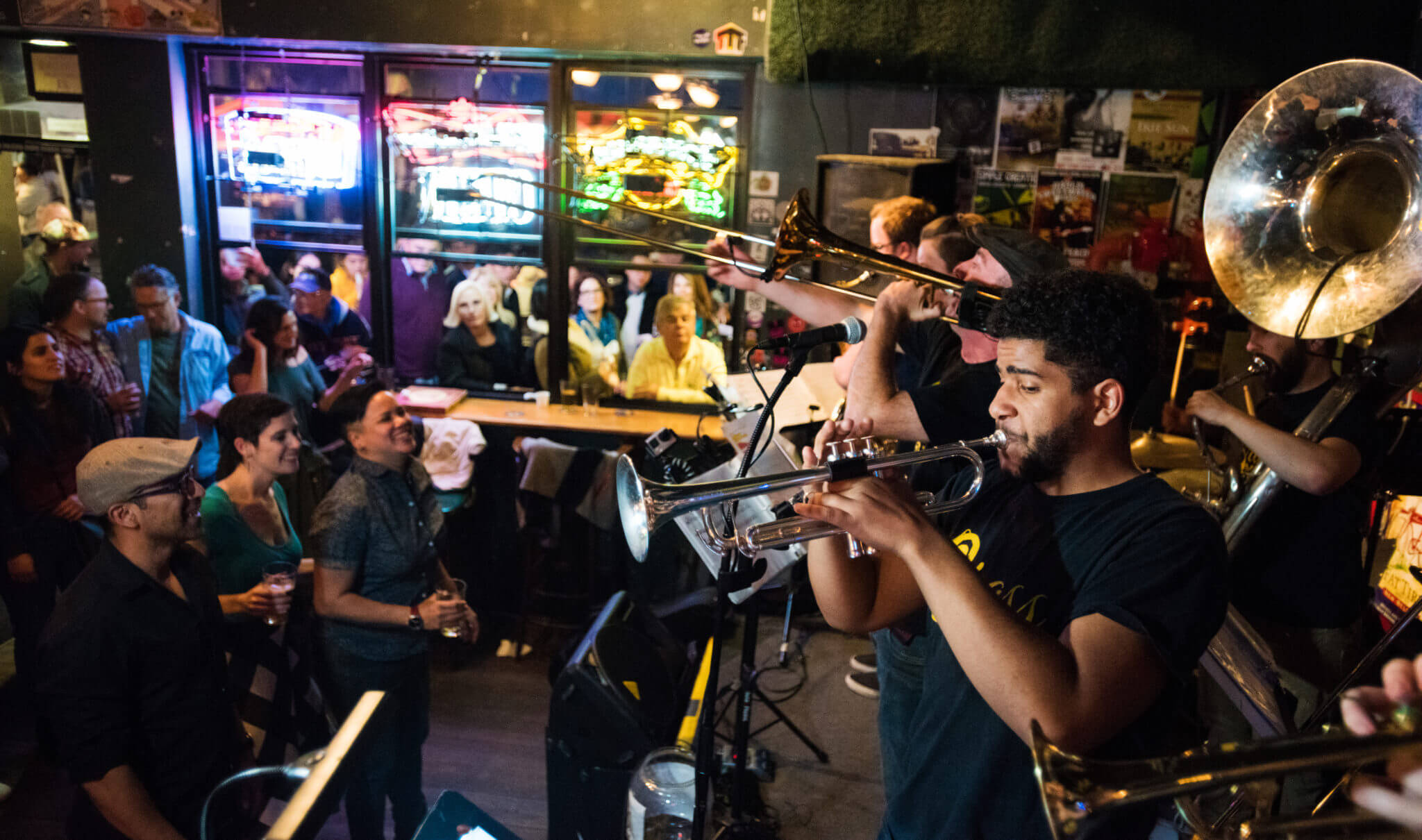 Frog and Peach Pub in Downtown SLO