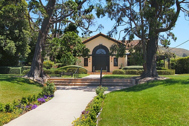 The historic Monday Club Front Entrance in San Luis Obispo, California